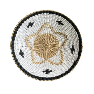 Handwoven rattan decorative wall basket – a natural boho wall decor piece perfect for adding texture and warmth to any space. Crafted from eco-friendly materials, this stylish wall plate enhances modern, rustic, and Scandinavian interiors. Ideal for gallery walls, living rooms, or entryways.