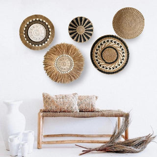 Handwoven rattan decorative wall basket – a natural boho wall decor piece perfect for adding texture and warmth to any space. Crafted from eco-friendly materials, this stylish wall plate enhances modern, rustic, and Scandinavian interiors. Ideal for gallery walls, living rooms, or entryways.