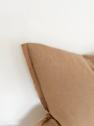Frayed Linen Cushion Cover / Brown 53x53cm