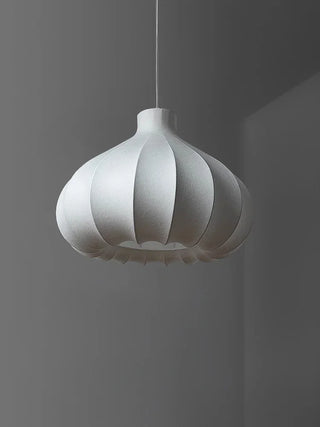umi-handmade-silk-flower-pendant-light-wabi-sabi-ceiling light-japanese-chandelier-handcrafted-bedroom-living-room-light-modern-minimalist-lighting-natural-homeware-nordic-scandi-contemoprary-home-decor