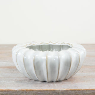 Gloss glazed white planter for modern and contemporary spaces