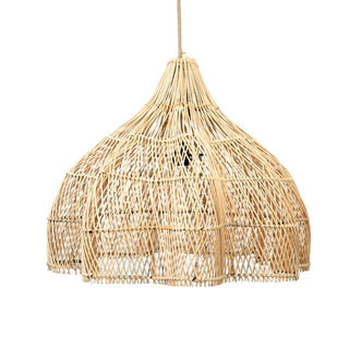 Endah Handwoven Natural Rattan Pendant Lampshade – interwoven in a creative, organic shape, this ceiling light  is a statement piece, perfect for natural home decoration. This hanging lamp comlements boho, Scandi, coastal and Wabi-Sabi aesthetics, adding warmth and texture to any space. Ideal for eco-conscious interiors.