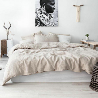 Natural linen duvet cover — breathable natural linen bedding, textured and soft, ideal for year-round comfort. Available in multiple colours and sizes at Arkaim Home. Perfect for modern, boho, Scandinavian, and wabi-sabi bedroom styles.