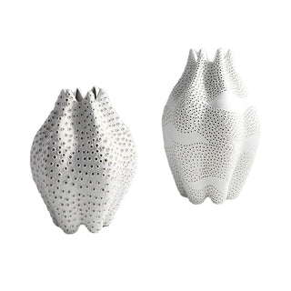 Handcrafted Sango Vase – nature-inspired ceramic art with a coral-like design, perfect as a centrepiece or stand-alone statement. Perfect for minimalist, wabi sabi and coastal decor styles.