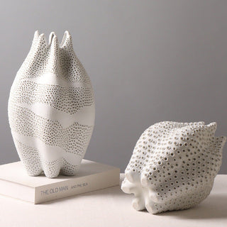 Handcrafted Sango Vase – nature-inspired ceramic art with a coral-like design, perfect as a centrepiece or stand-alone statement. Perfect for minimalist, wabi sabi and coastal decor styles.