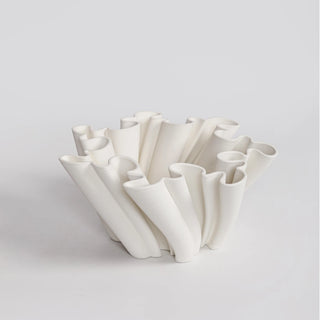 White ceramic vessel for for calm, curated interiors.